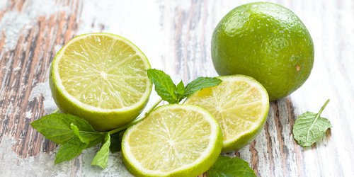 a couple slices of limes is one of toothache natural medicine